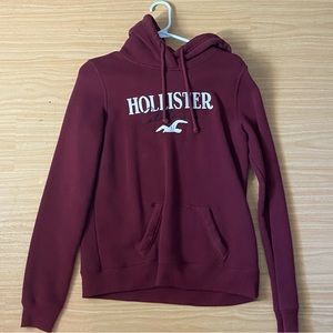 Bergundary hollister hoodie size small
